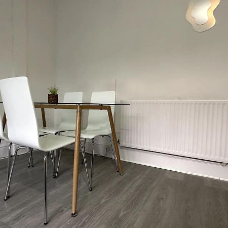 Wonderful 2 Bedroom On Tower Bridge 伦敦 外观 照片